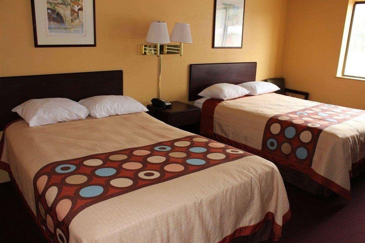 Knights Inn Олбани Екстериор снимка